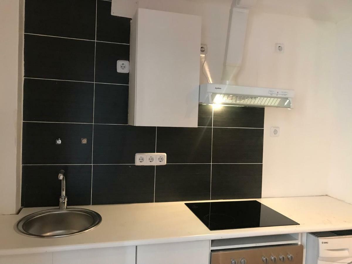 Apartamentos pandiellos I Madrid Bagian luar foto